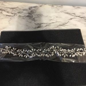 Crystal rhinestone and pearls wedding hair vine